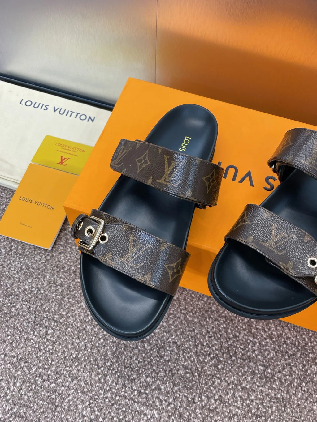 Mules LV