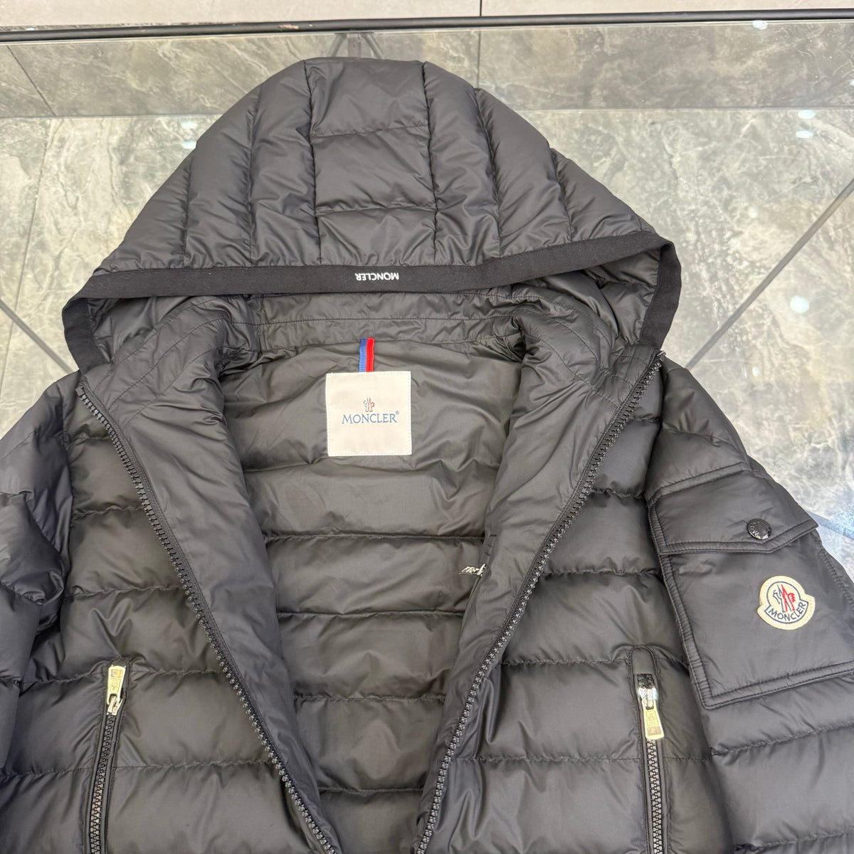 Veste MONC