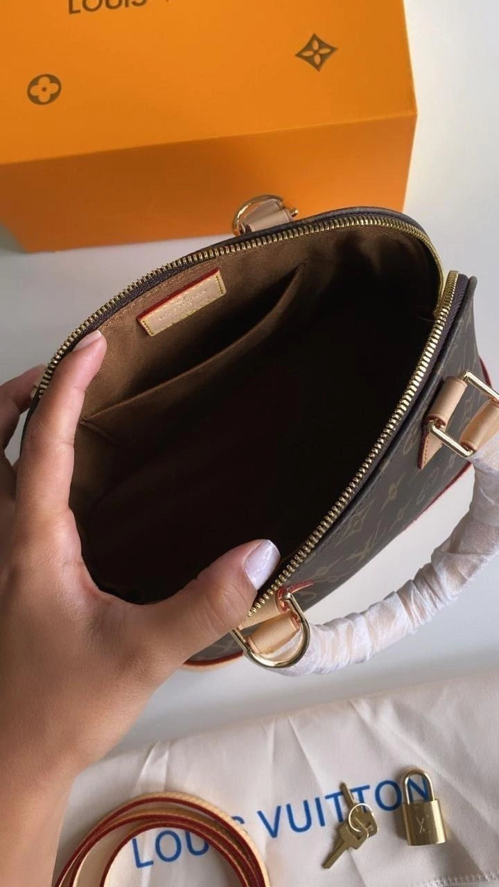 Sac Alma bb LV