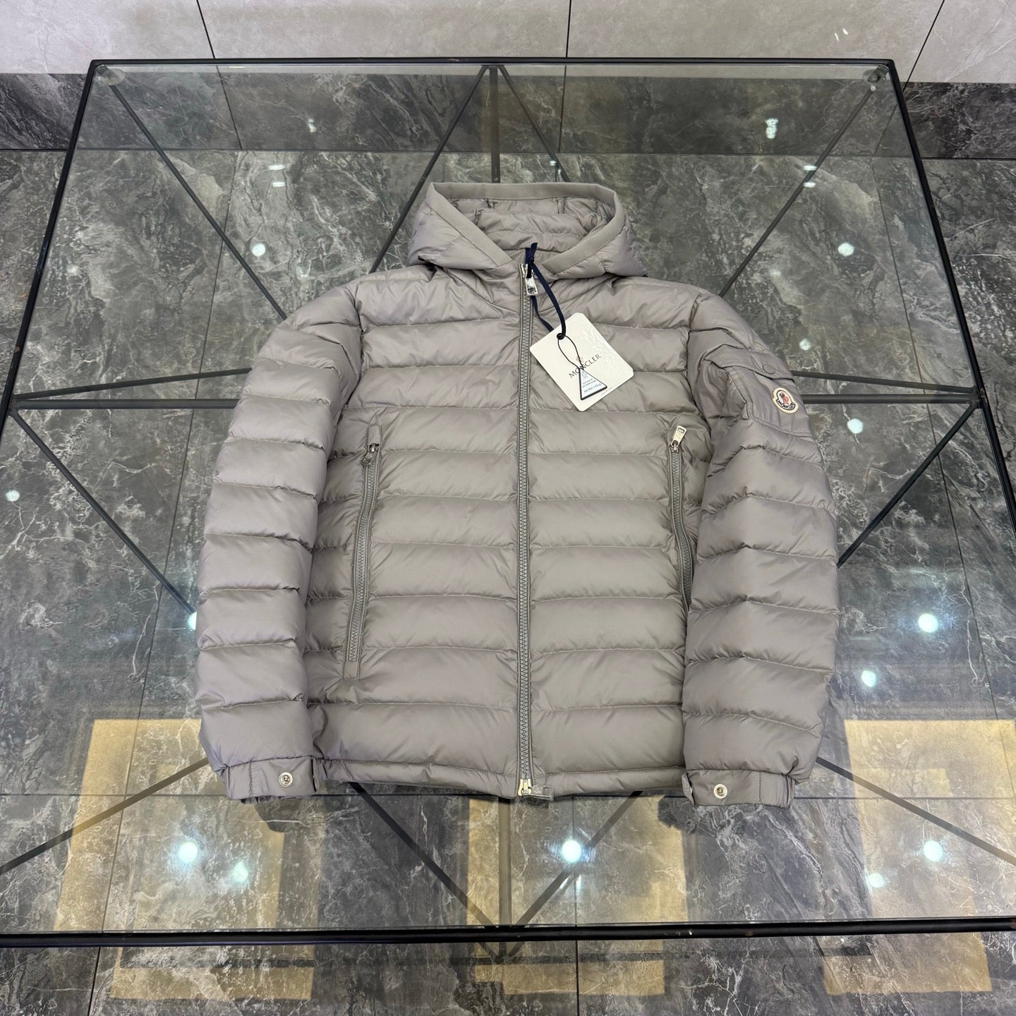 Veste MONC