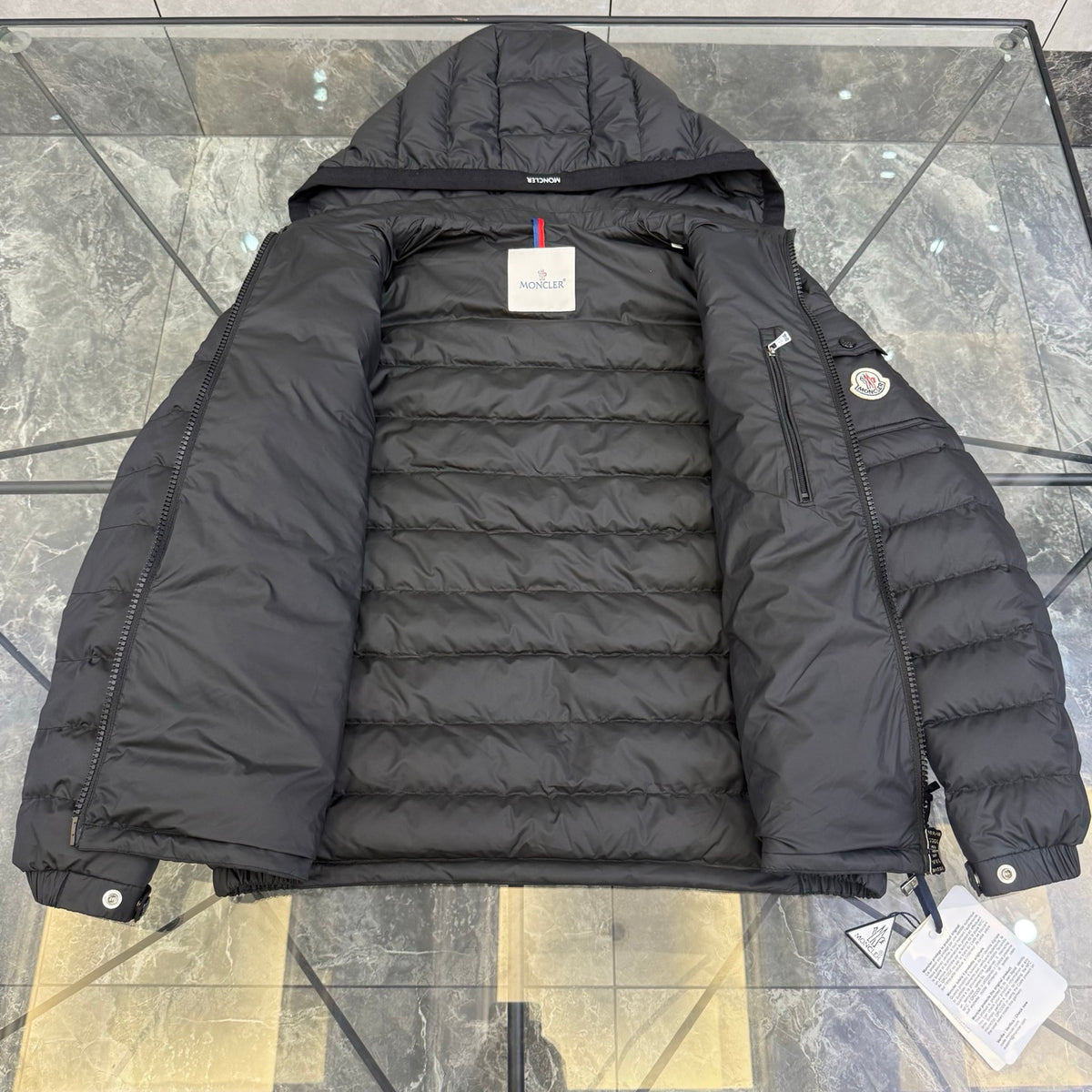 Veste MONC
