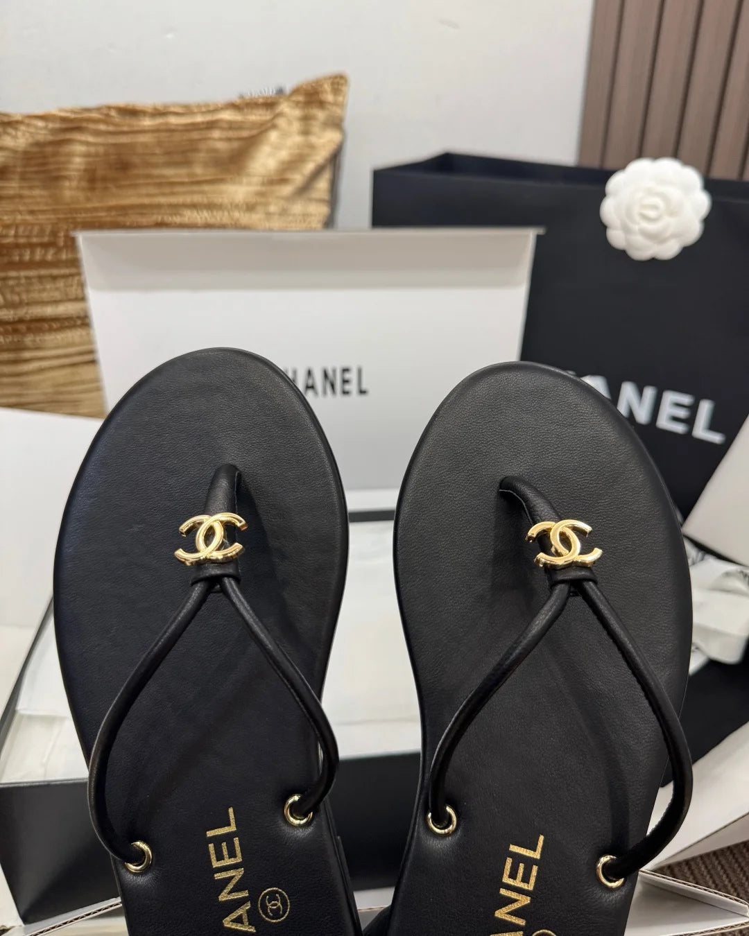 Tongs CH