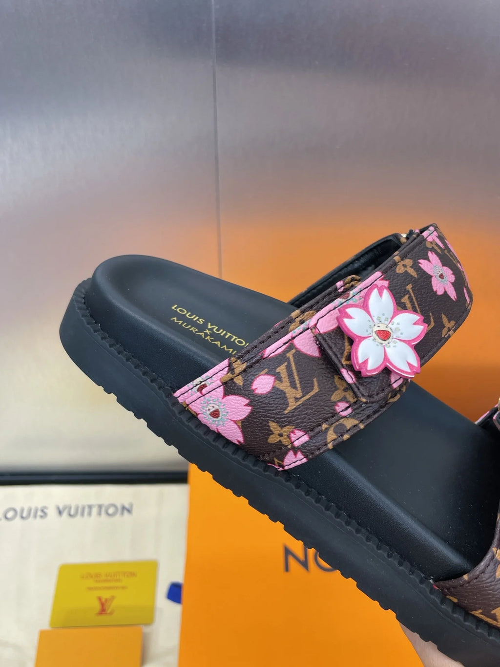 Mules LV