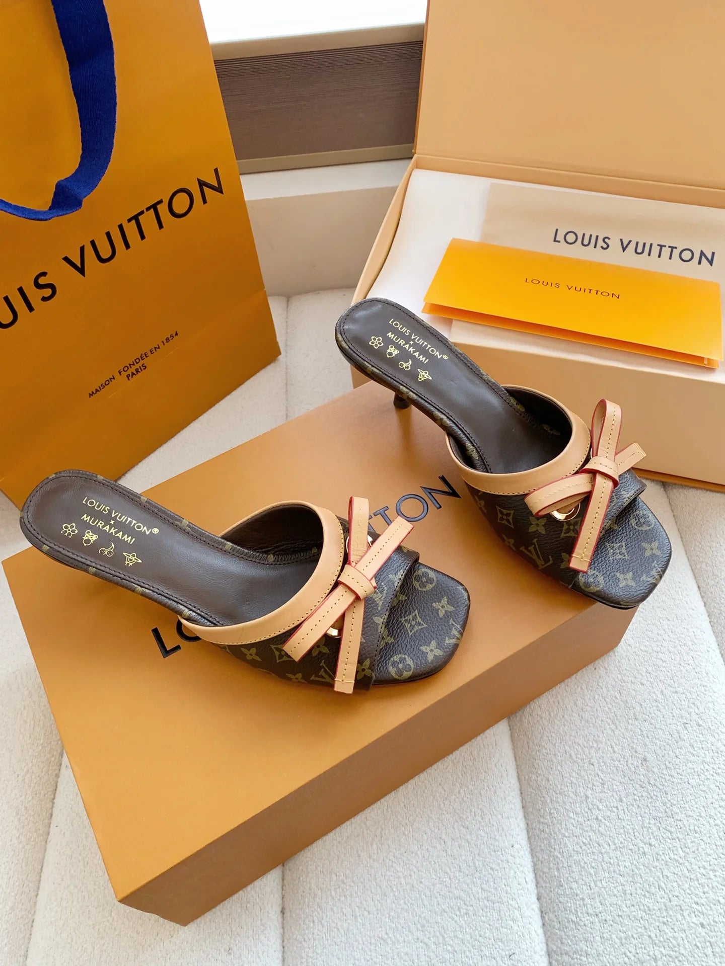 Mules talon LV