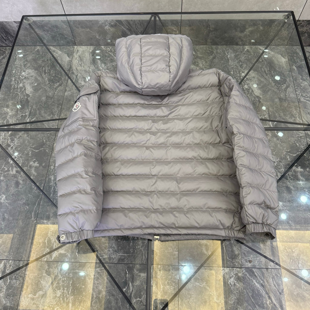 Veste MONC