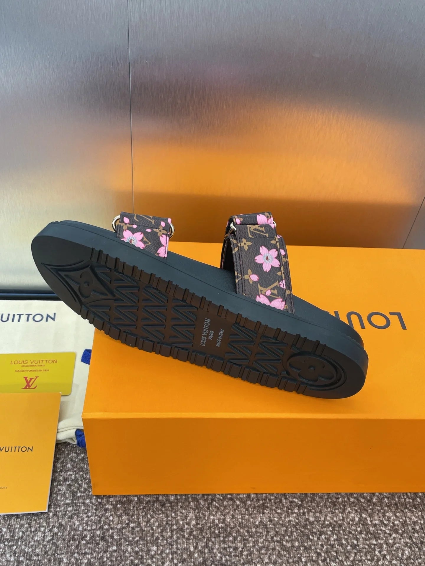 Mules LV