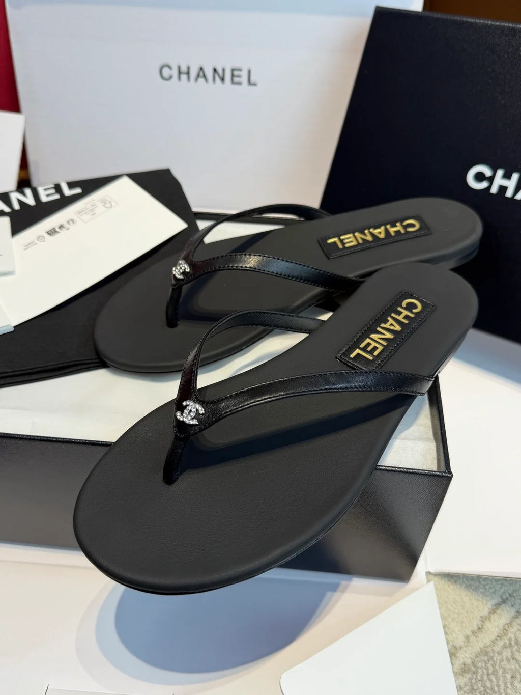 Tongs CH