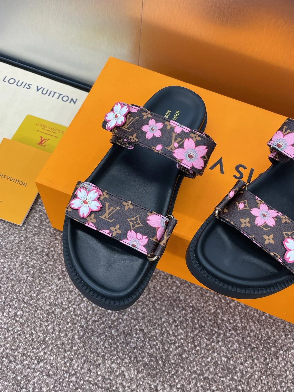 Mules LV
