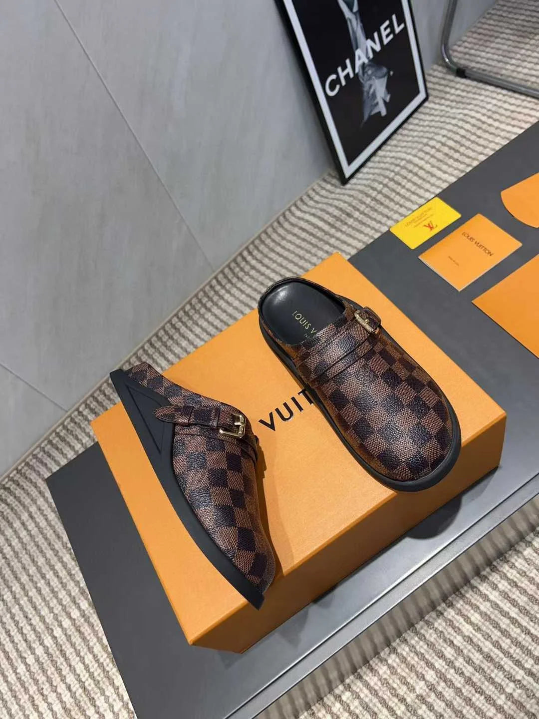 Mules LV