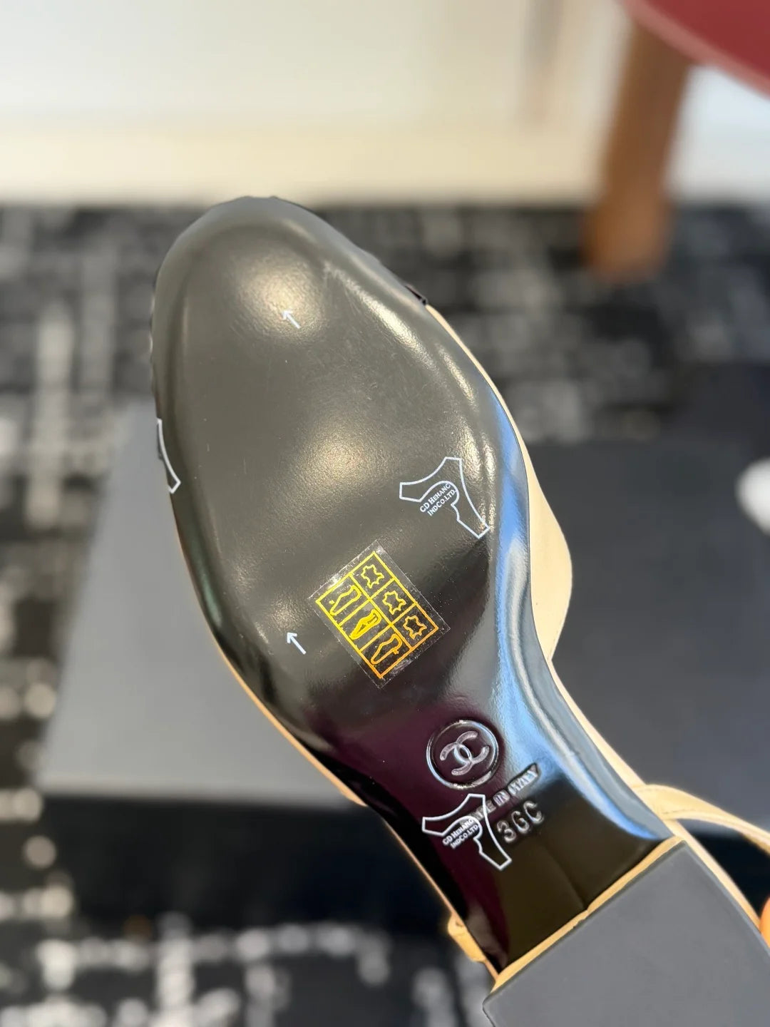 Slingback CH