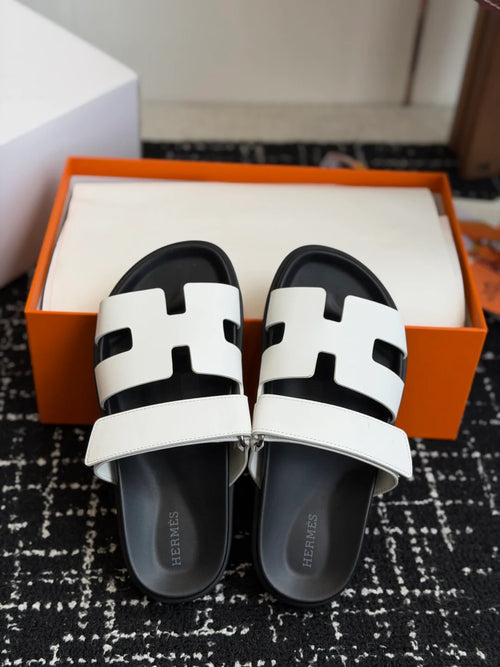 Mules Chypre