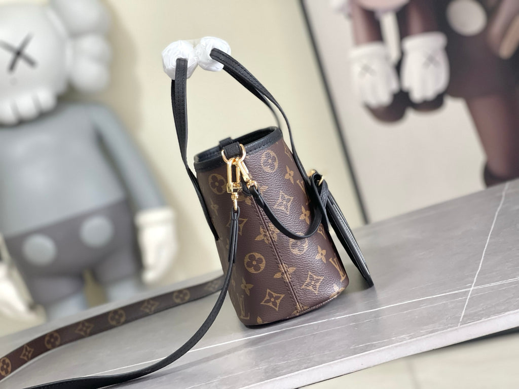 Mini sac Nevefull LV